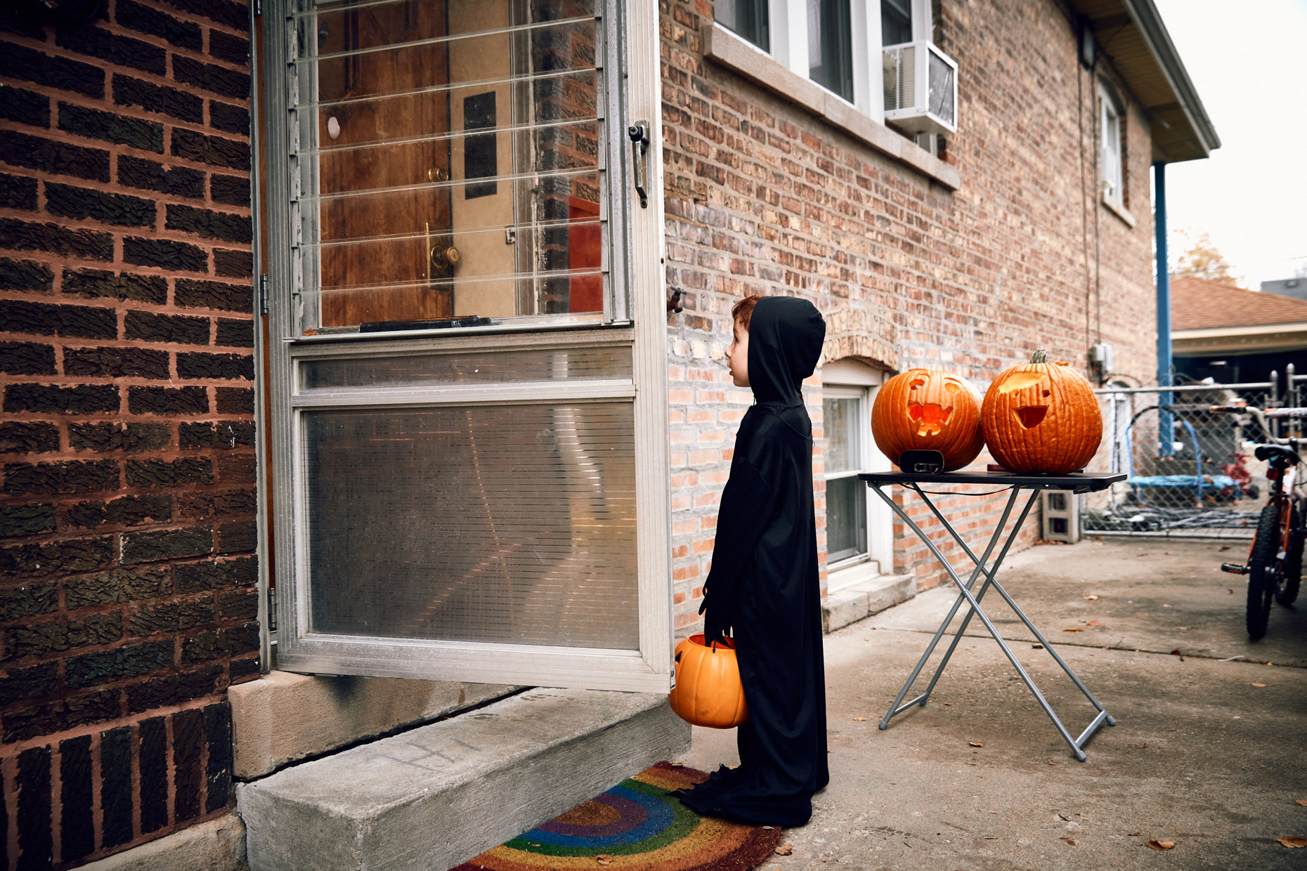 Child dressed for Halloween | Childrens photography by Saverio Truglia